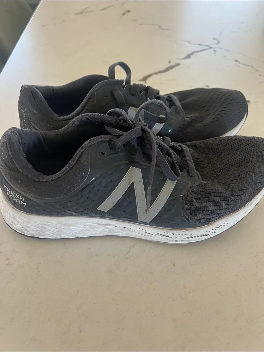 New Balance Black & White Fresh Foam Running Shoes size 8. So comfortable